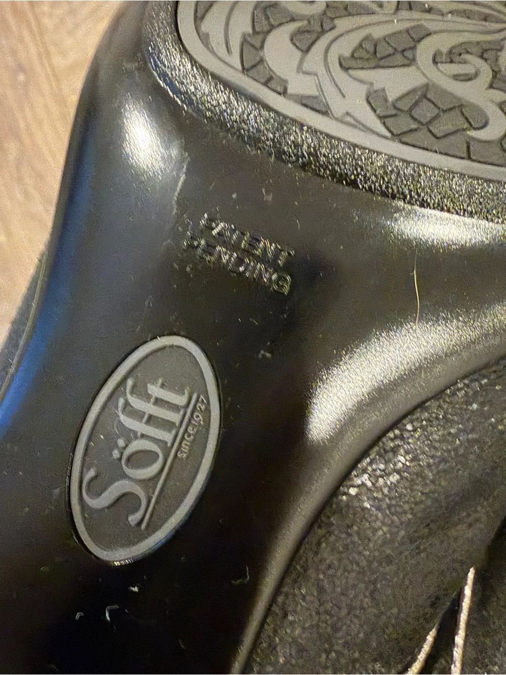 Söfft Black Leather Peep Toe Pumps Silver Metallic Trim Heels Size 11